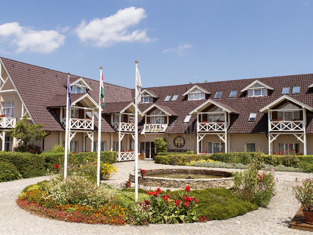 Hotel Orchidea Lipót - Hotel Orchidea Lipót - Maďarsko, Lipót