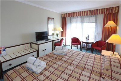 Ensana Thermal Aqua Health Spa Hotel (ex. Danubius)