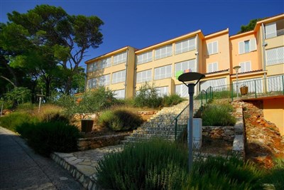 Fontana Bayside Park & Fontana Resort apartments