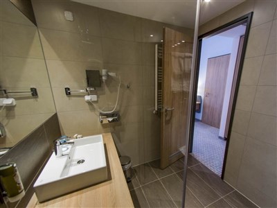 Thermal Hotel Balance Lenti