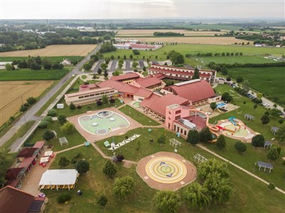 Vulkán Wellness Hotel & Camping