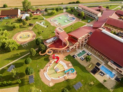 Vulkán Wellness Hotel & Camping