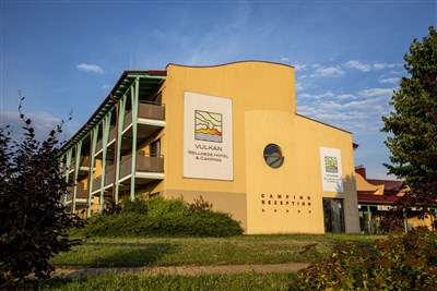 Vulkán Wellness Hotel & Camping