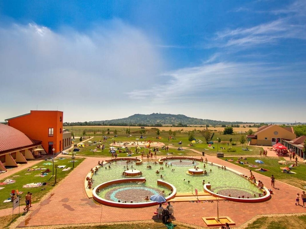 Vulkán Wellness Hotel & Camping