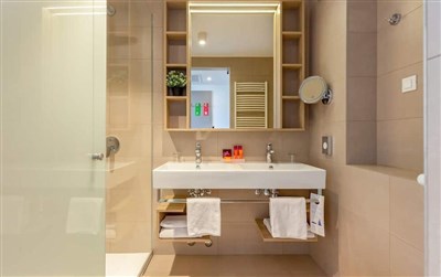 Valamar Diamant Hotel