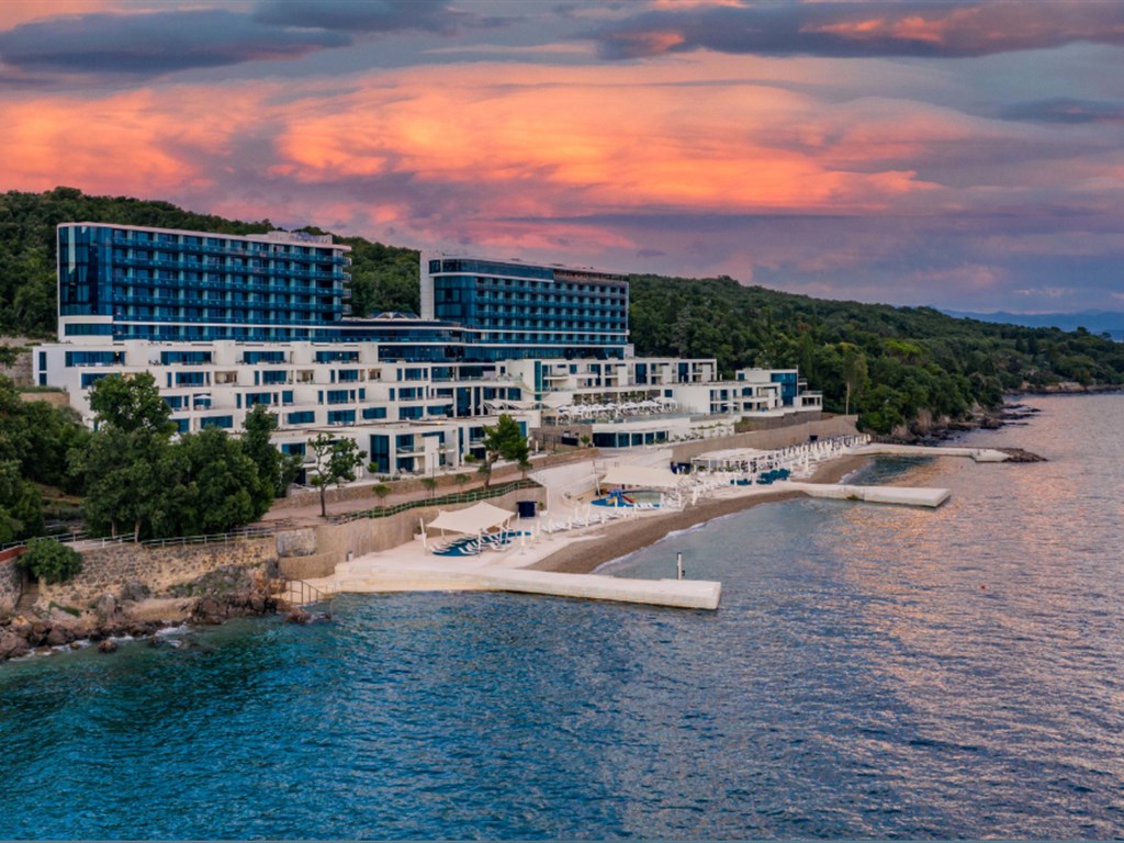 Hilton Rijeka Costabella Beach Resort & Spa