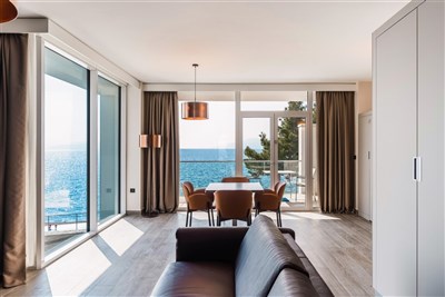 Hilton Rijeka Costabella Beach Resort & Spa