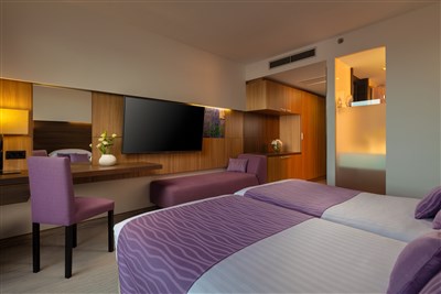 Vitality hotel Punta - Chorvatsko, ostrov Lošinj, Veli Lošinj, Vitality hotel Punta - DBL Punta, balkon, moře