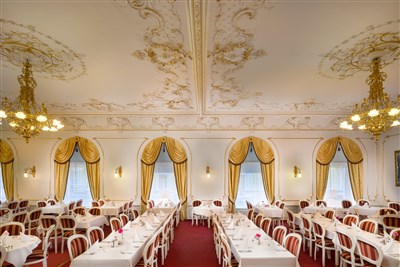 Ensana Hvězda, Imperial, Neapol