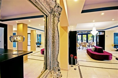 Divina Boutique Hotel