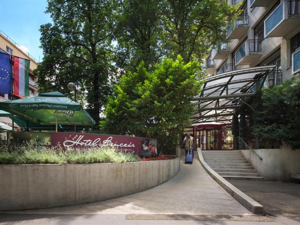 Hotel Benczúr