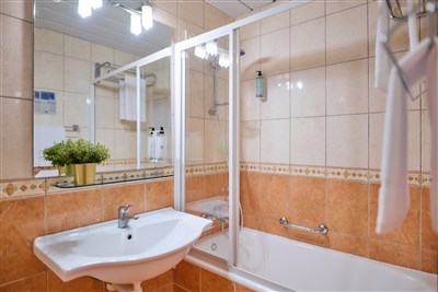 Hotel Selce - Chorvatsko, Selce, hotel Selce-pokoj 2+1 s balkonem