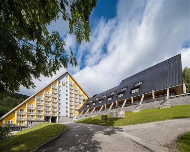 Pinia Hotel & Resort