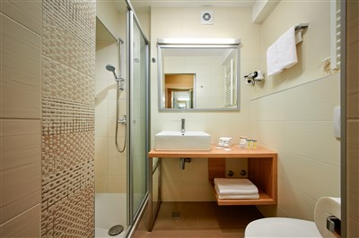 Hotel Pinija - Chorvatsko, Petrčane, Hotel Pinija- pokoj typu Preimum, balkon, moře