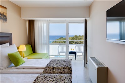 Hotel Pinija - Chorvatsko, Petrčane, Hotel Pinija- pokoj typu Preimum, balkon, pohled moře