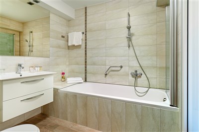 Hotel Pinija - Chorvatsko, Petrčane, Hotel Pinija- pokoj typu Premium Family, balkon