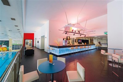 Hotel AquaCity Seasons