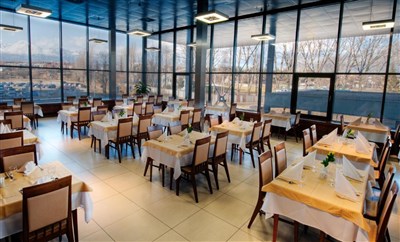 Hotel AquaCity Seasons