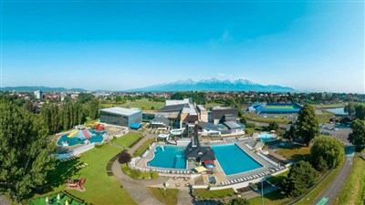 Hotel AquaCity Seasons