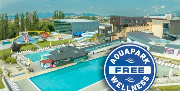 Hotel AquaCity Seasons