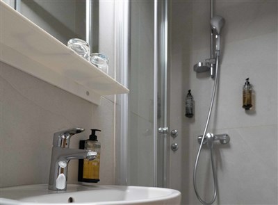 Hotel Piramida - Slovinsko, Maribor, hotel Piramida - pokoj typu DBL Standart