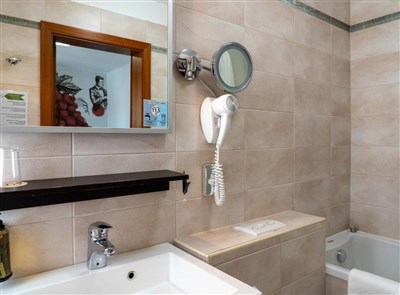 Hotel Piramida - Slovinsko, Maribor, hotel Piramida - pokoj typu SGL