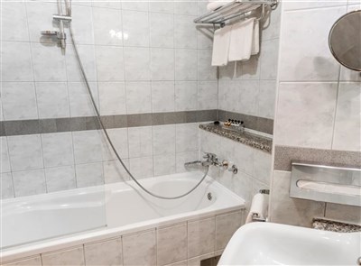 Hotel Kranjska Gora - Slovinsko, Kranjska Gora, hotel Kranjska Gora - pokoj typu junior suite