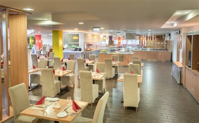 Hunguest Hotel Gyula ( ex. Dürer  )