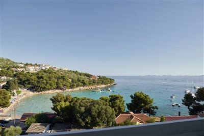 Hotel Colentum - Chorvatsko, ostrov Murte, hotel Colentum - pokoj s balkonem, pohled na moře
