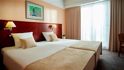 Lifeclass Hotel Ruleta Premium