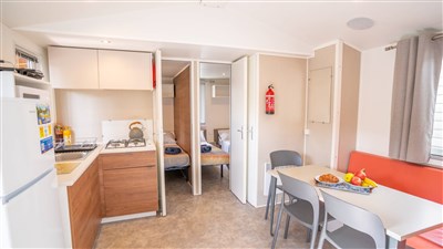 Mobilní domky kemp Cisano San Vito - Itálie, Lago di Garda, Mobilní domky kemp Cisano San Vito-mobilní domek typu Premium Suite
