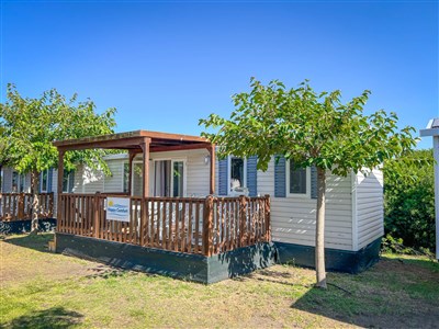 Mobilní domky kemp Duca Amedeo Village