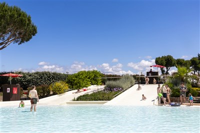 Mobilní domky kemp Hu Park Albaros Village