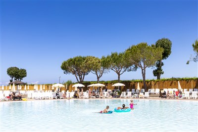 Mobilní domky kemp Hu Park Albaros Village