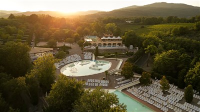 Mobilní domky kemp Hu Norcenni Girasole Village