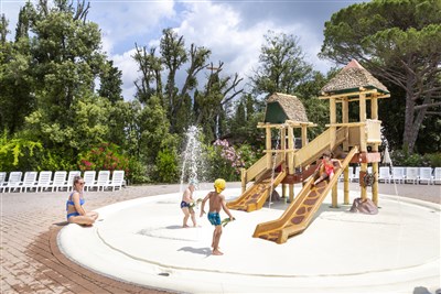 Mobilní domky kemp Hu Norcenni Girasole Village