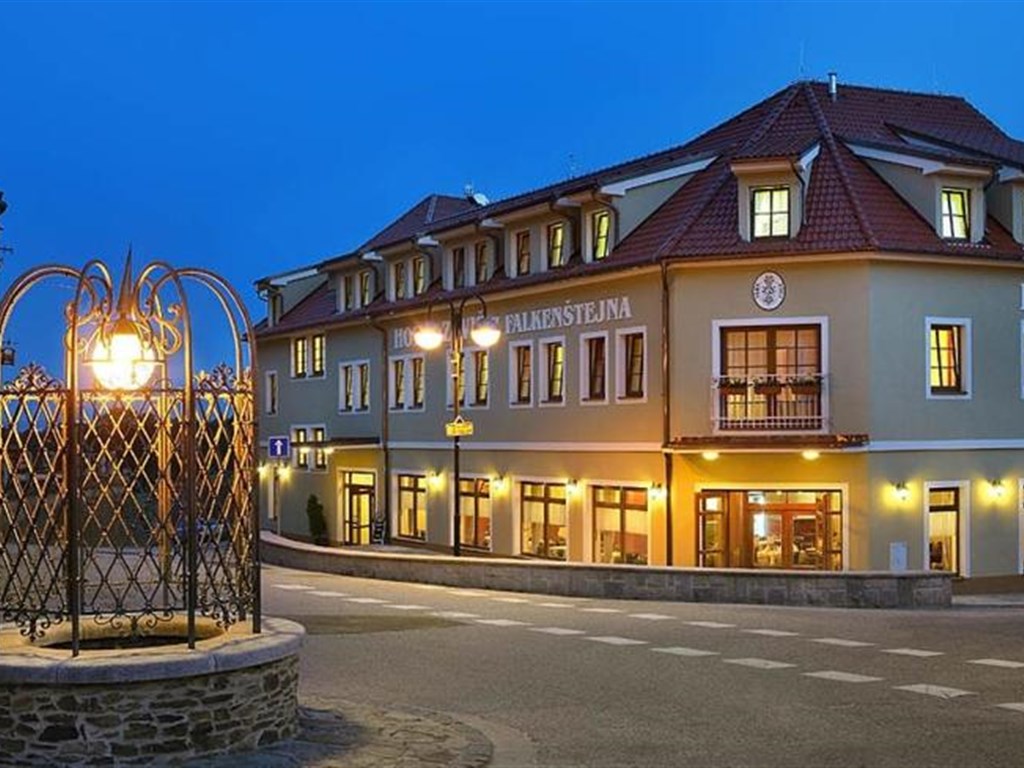 Hotel Záviš z Falkenštejna
