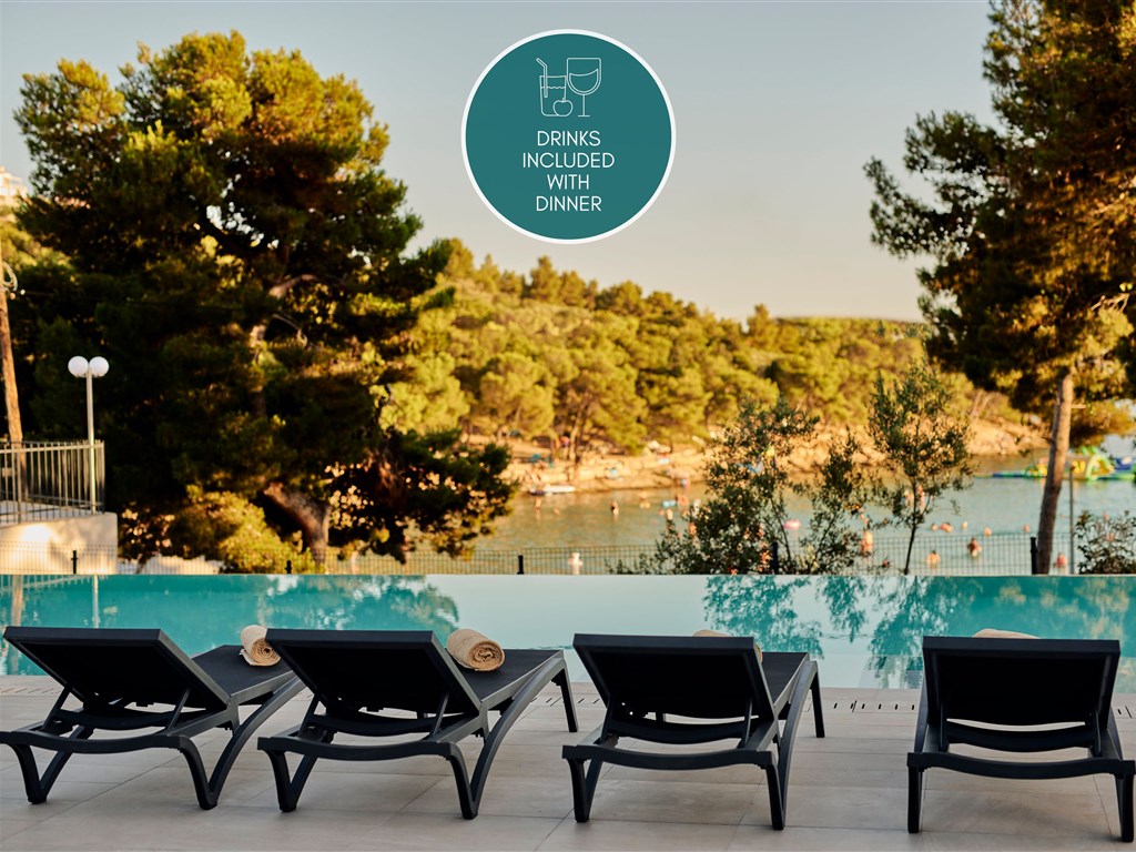 Colentum Resort 3* Murter